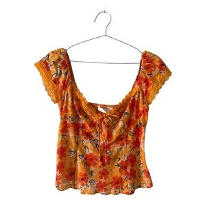 ASTR the Label Floral Lace Trim Boho Top NWT Size Small Women’s
